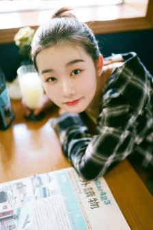 打女人屁股